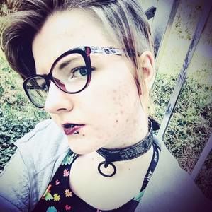 Meet your Posher, Melanie